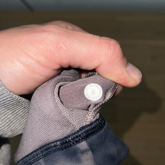 Lululemon Flow Y Bra - Picture 3 of 3